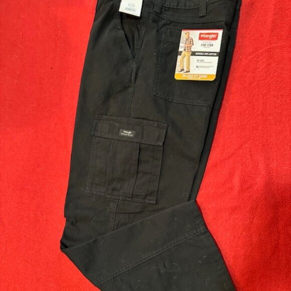 Wrangler Men's Cargo Khaki Black Pants - Sz 42 x 30 NWT - Picture 5 of 14